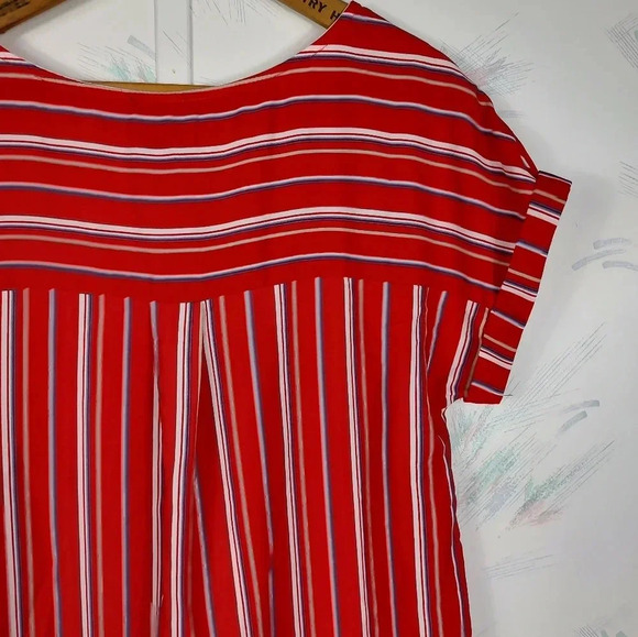 Anthropologie Red Striped Short Sleeve Blouse Sz M - Picture 9 of 10
